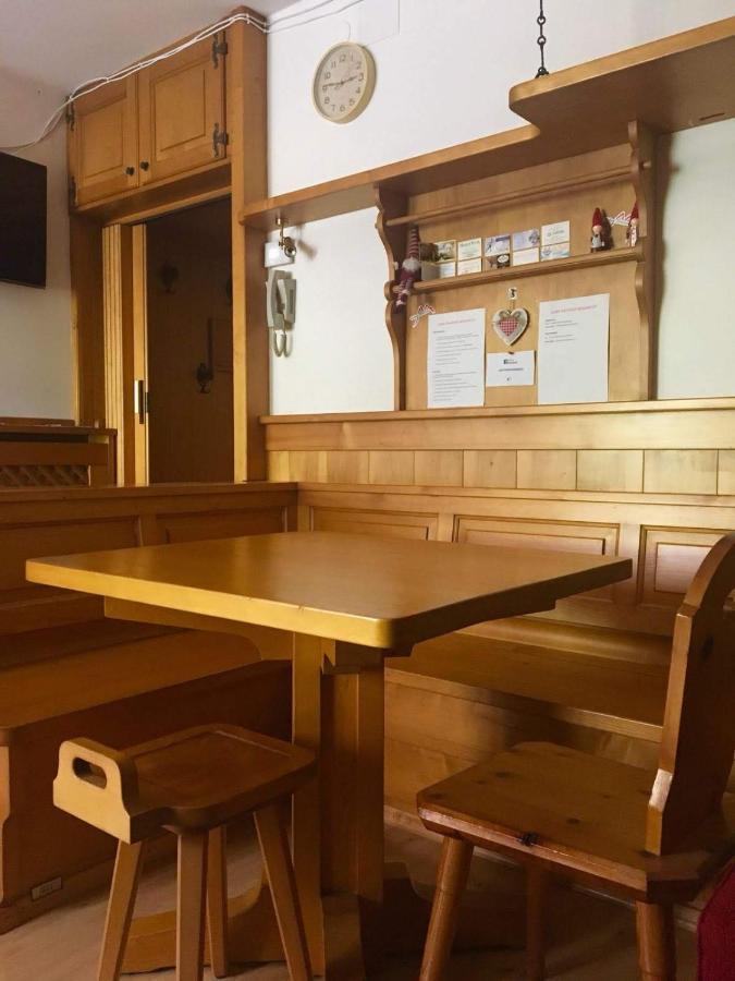 Casa Vacanze Miramonti - Appartamento Con Balcone Con Vista Sulle Dolomiti Borca di Cadore Bagian luar foto